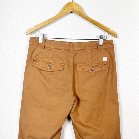 Marine Layer Mens Hudson Relaxed Cropped Pant in Faded Chestnut Size Medium - Picture 7 of 13